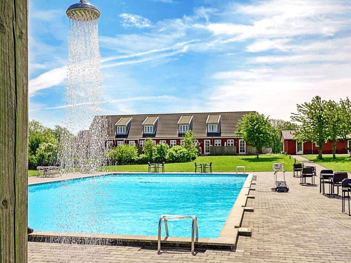 5 Person Holiday Home In AÅkirkeby Extérieur photo